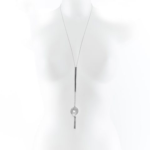 Collier de jade chinois sculpté en argent En vente sur